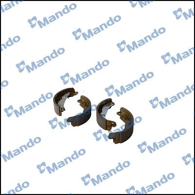 Комплект тормозных колодок MANDO 1422786261 MLD04 LO MNI