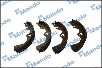 Комплект тормозных колодок MANDO 1422787882 F NU6Y7 MLK13