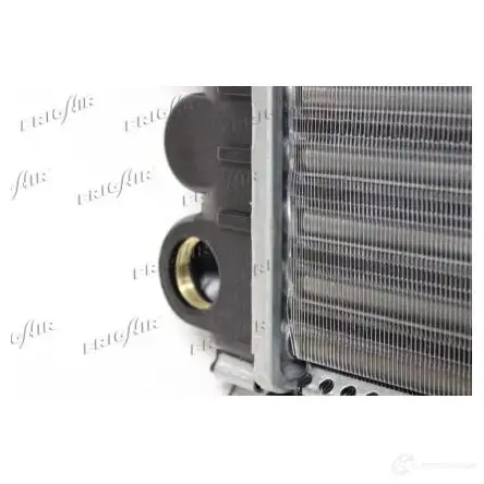 Радиатор охлаждения двигателя FRIGAIR 0110.3110 2471323 2119.0 110 ST1ZJ5 изображение 2