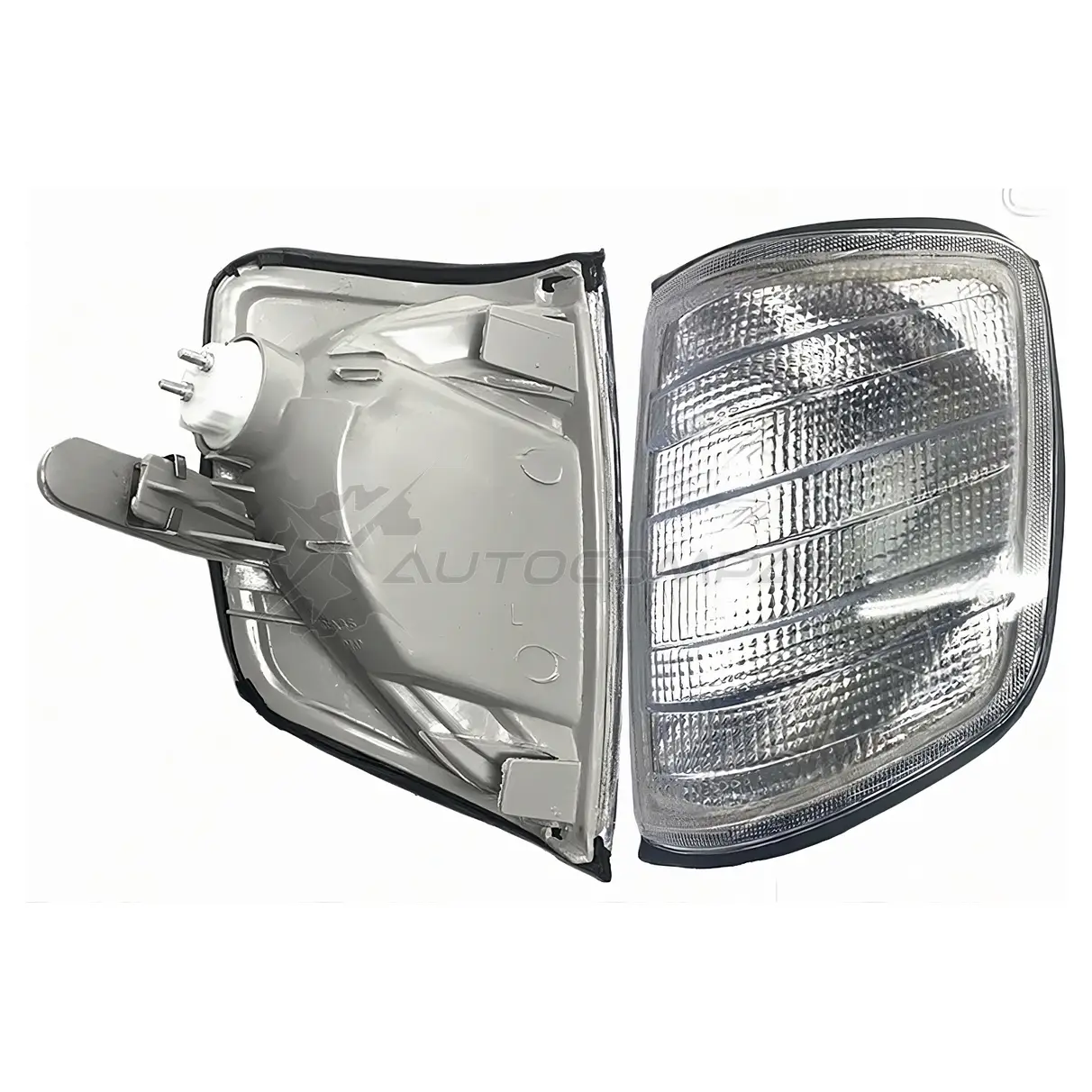 Габарит MERCEDES W124 85-95 слева белый SAT ST4401606LUE 1422811257 6XTT C