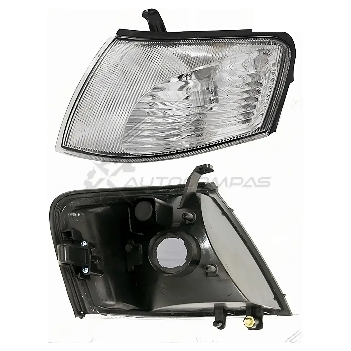 Габарит NISSAN AD/WINGROAD 99-05/MAZDA FAMILIA 99-08 слева белый SAT 1422815533 ST3432L C7VI4 NK