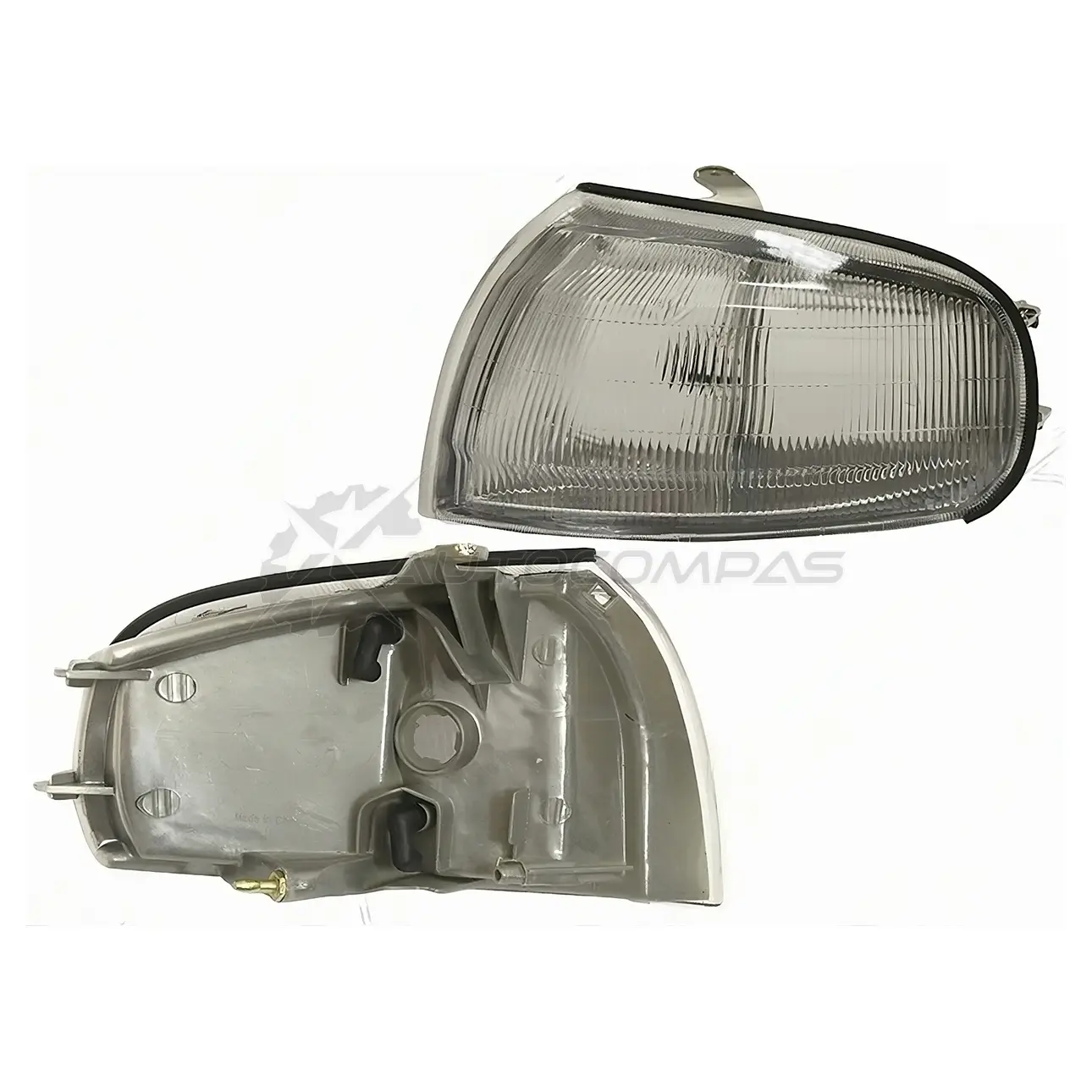 Габарит Toyota CAMRY/SCEPTER 92-97 слева SAT 97KJ7 8I 1422821662 ST2121572L