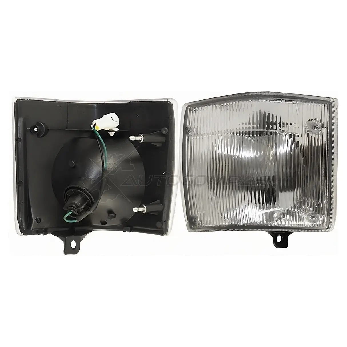Габарит Toyota DYNA/TOYO ACE 95-99 слева SAT ST2121594L 8GA 1U2 1422824443