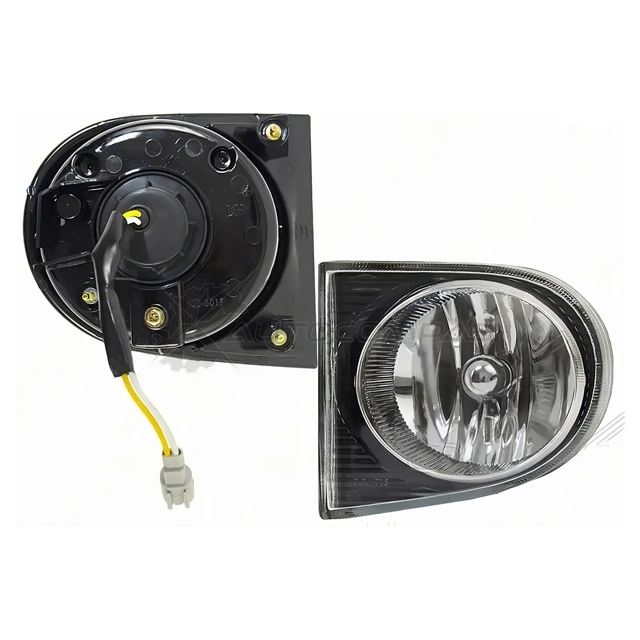 Фара противотуманная NISSAN PATROL/SAFARI 01-04 слева SAT ST2152024L 1422817548 MMKI Q