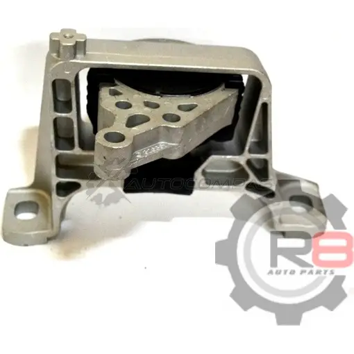Подушка двигателя правая R8 1441275415 R8BP4K-39-060C HG BUU