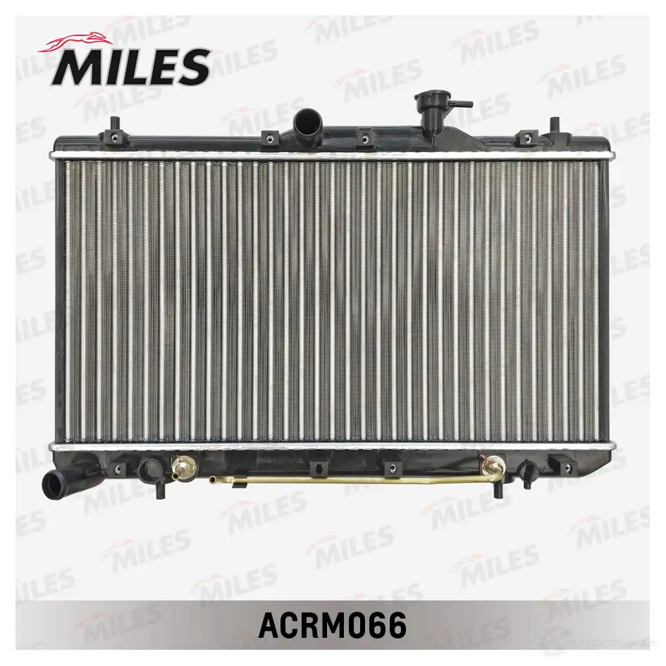 Радиатор охлаждения двигателя MILES 3M8M H 1420599186 ACRM066 изображение 0