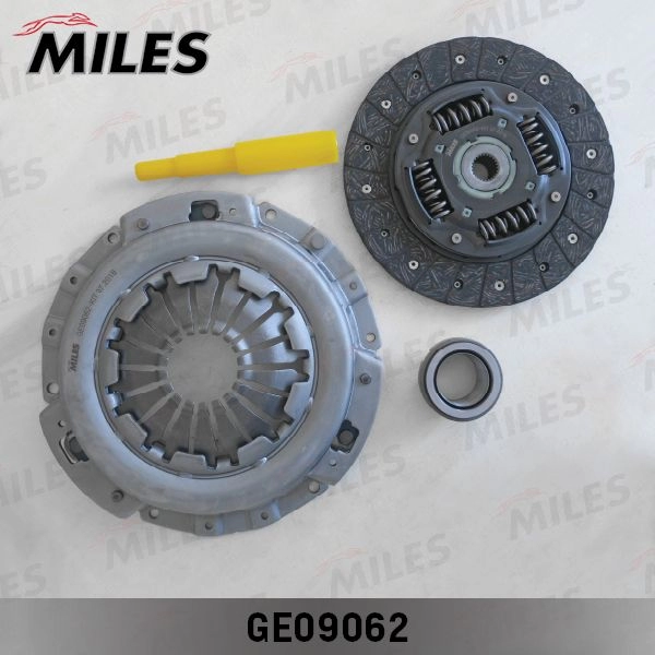 Комплект сцепления MILES GE09062 1420604320 XRU8M 0