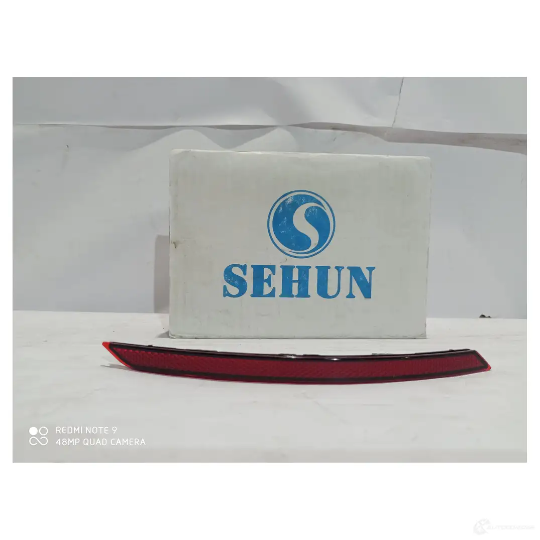 Катафот бампера заднего левый SEHUN SHP000549 1438174248 OY R32R8