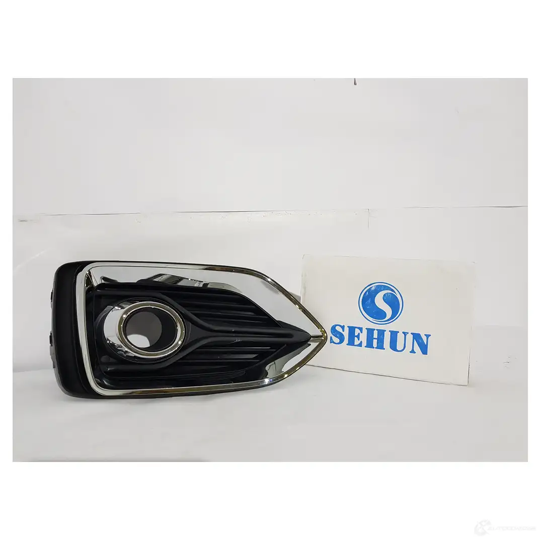 Рамка фары противотуманной левой SEHUN SHP000032 MP 7Z8L 1438174918