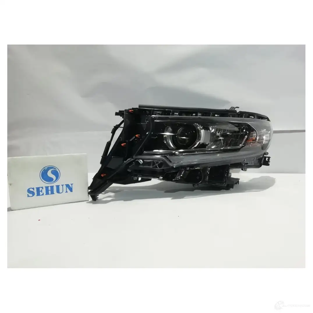 Фара передняя правая SEHUN R9 UW4V4 1438175137 SHP000405 - Изображение 1