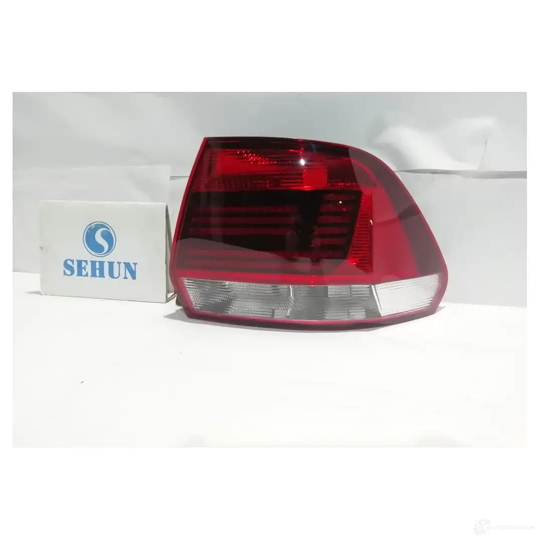 Фонарь задний правый SEHUN Y0 T6LY SHP000110 1438175275 - Изображение 1