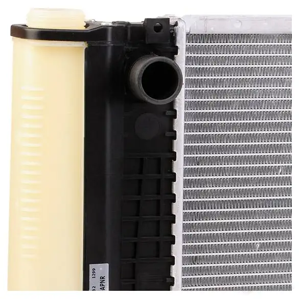 Радиатор охлаждения двигателя NRF RN0 9HJI 1790648 53426 8718042036872 изображение 4