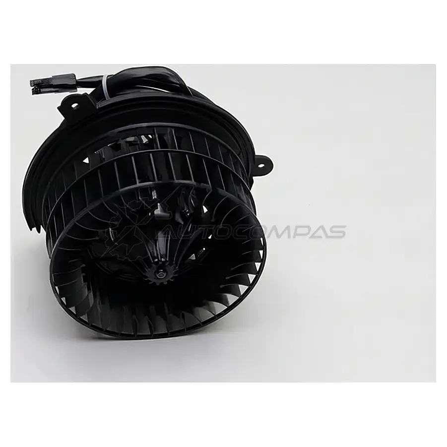 Моторчик печки PATRON 3528270 2B UG2 PFN050