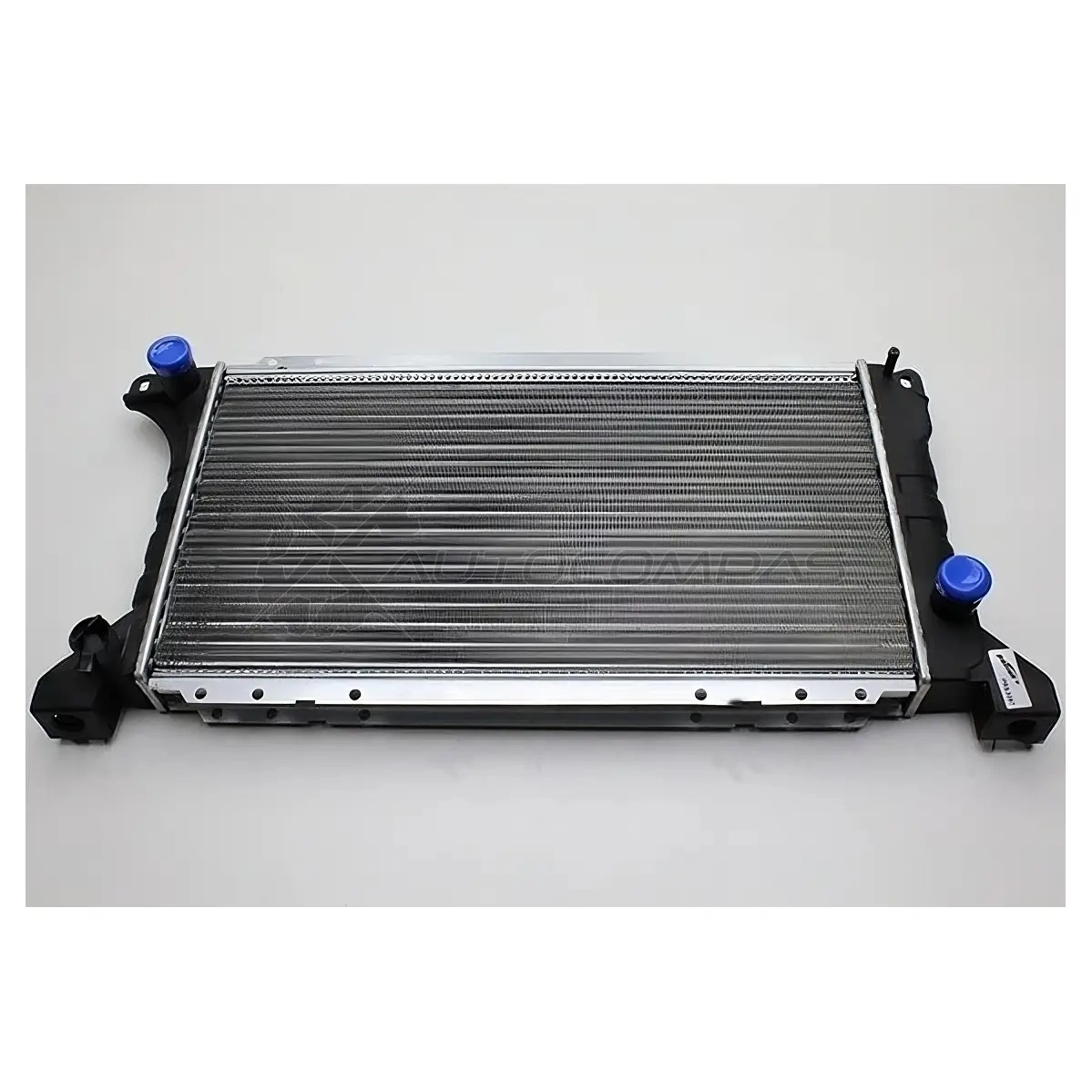 Радиатор охлаждения двигателя PATRON Z15ZF TH 1423677176 PRS3097