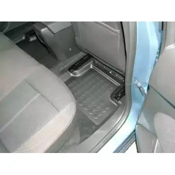 Резиновый коврик с защитными бортами CARBOX 434127000 HL877J7 3405183 V GB61