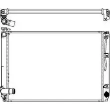 Радиатор охлаждения двигателя SAKURA AUTOMOTIVE 4DT5 M 3741175 0073271850101 3271-8501