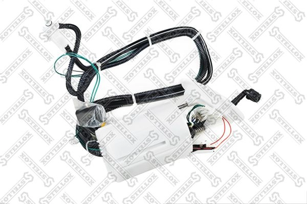 Топливный насос STELLOX AV7W T 10-01466-SX 3596929