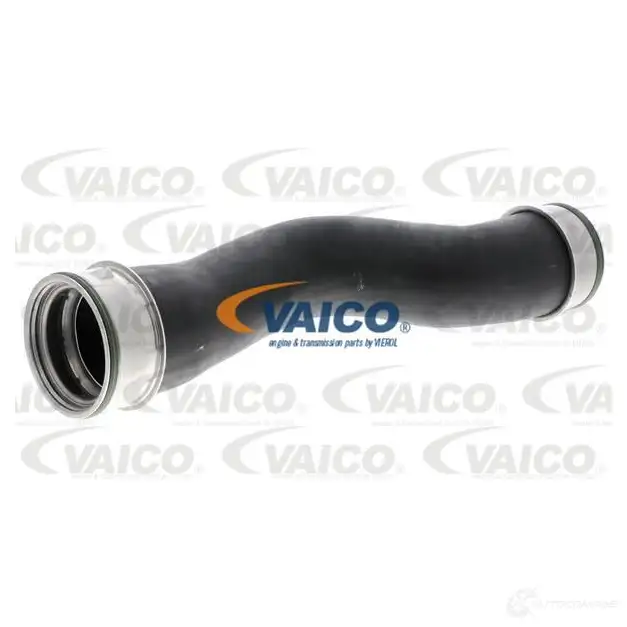 Патрубок интеркулера VAICO V10-3787 4046001688478 DFM BD 1554353