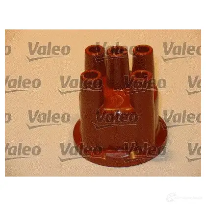 Крышка трамблера VALEO 121778 B82 4 C642H 219251