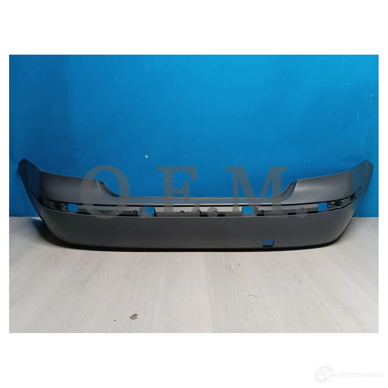 Бампер задний Ford Focus 2 седан, 2004-2008 O.E.M. 1440005816 OEM0304 VJQ 2UH