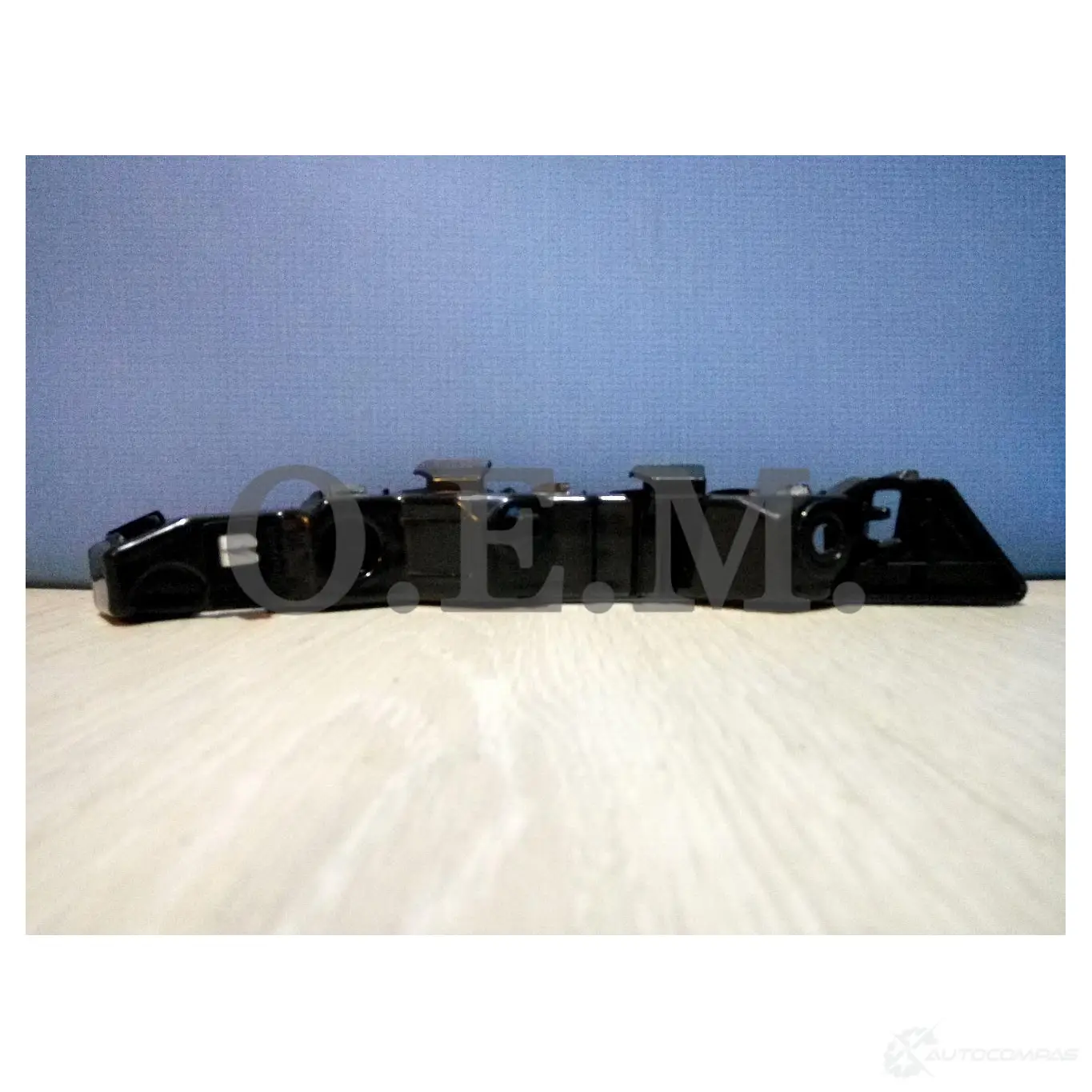 Кронштейн бампера переднего левый Kia Sportage 3 SL (2010-2016) O.E.M. 1440006960 ML PWFQ1 OEM0025KBPL
