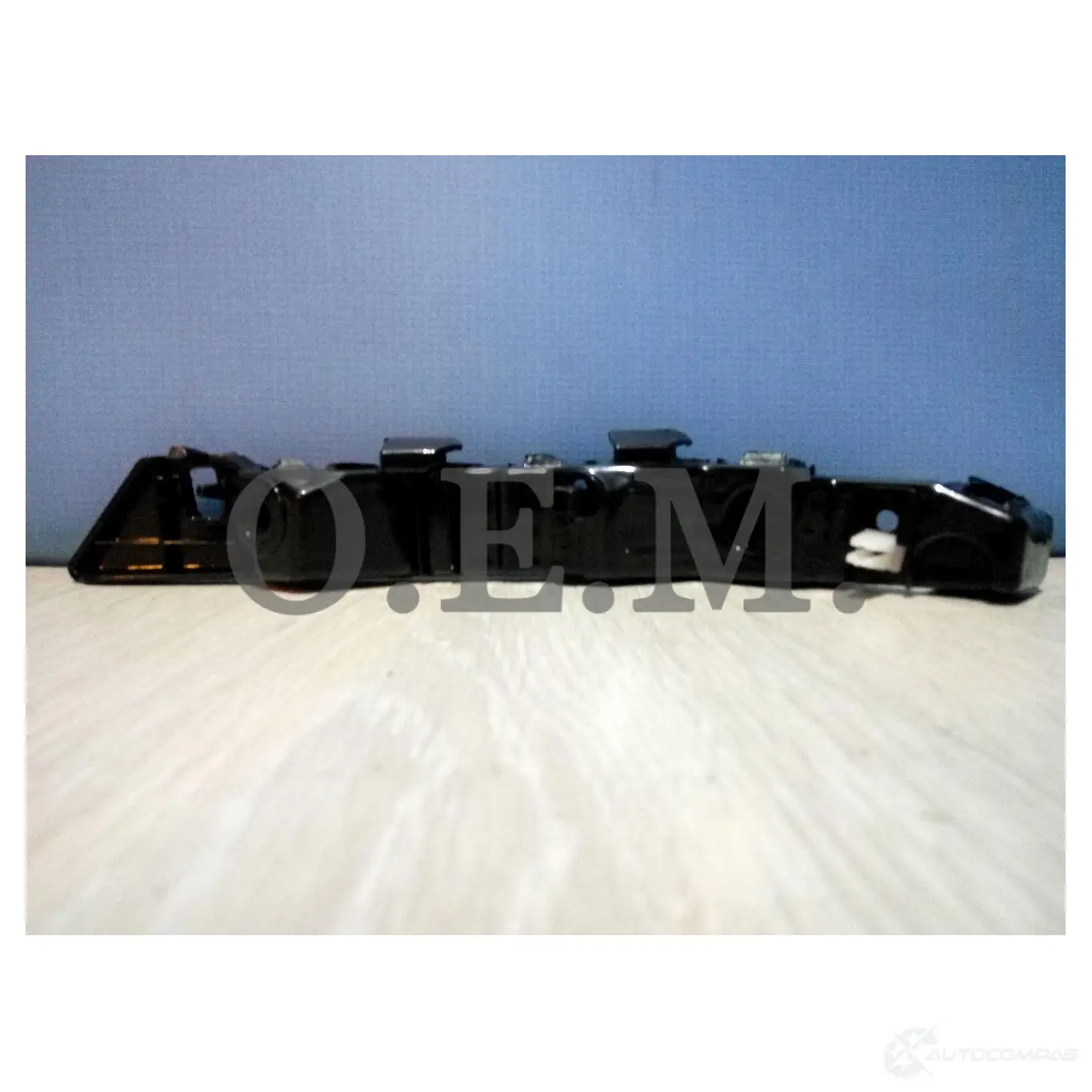 Кронштейн бампера переднего правый Kia Sportage 3 SL (2010-2016) O.E.M. OEM0024KBPR 1440006985 CPLD6 KS изображение 0