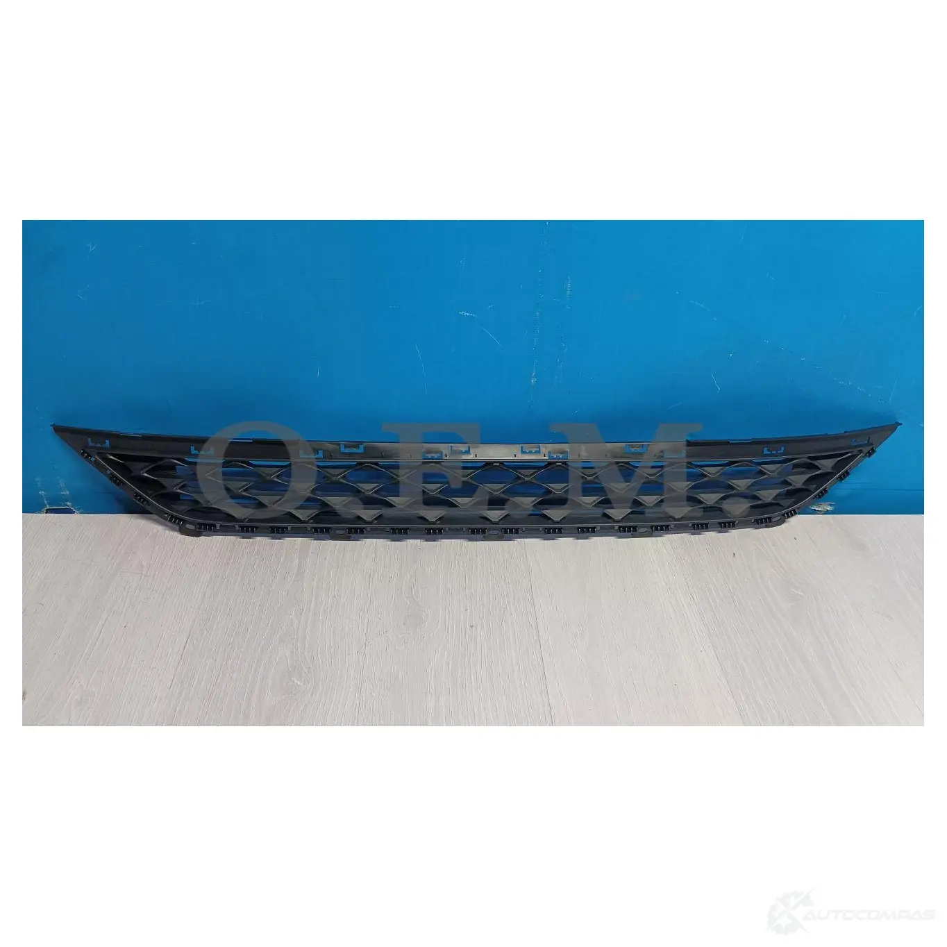 Решетка в бампер нижняя Hyundai Tucson 3 2018-2021 O.E.M. 1440007153 OEM3798 AAMLFM 9