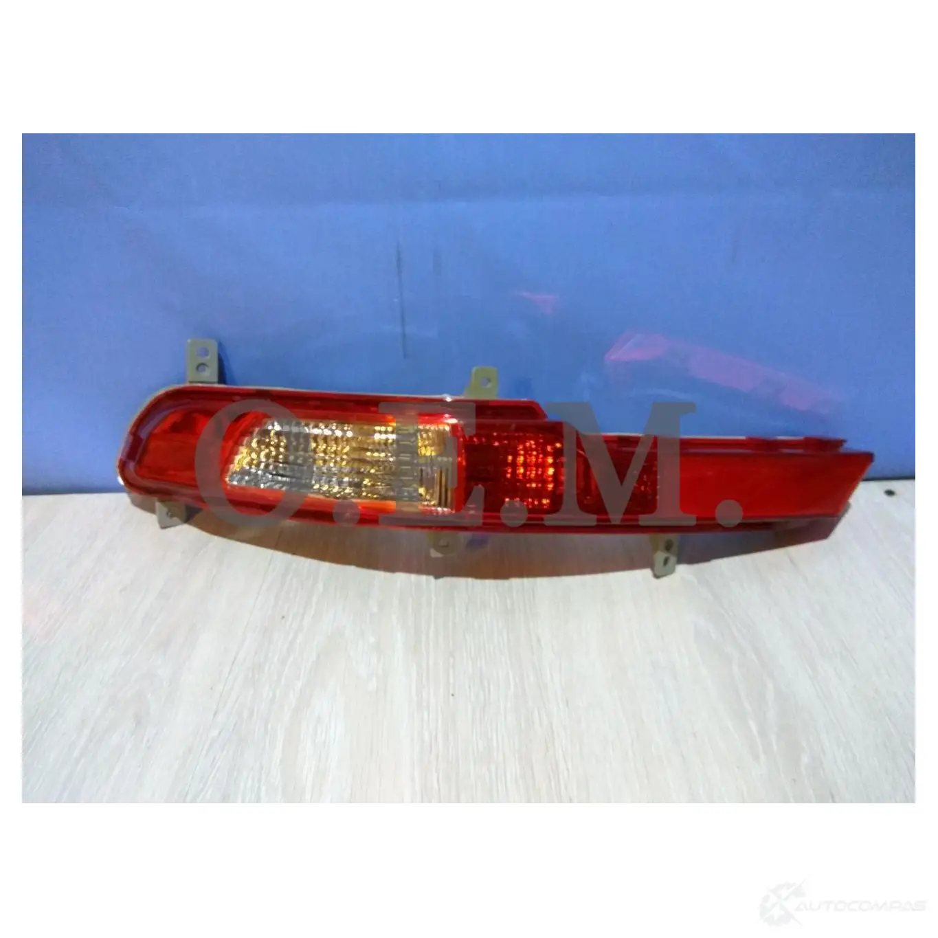 Фонарь в бампер левый Kia Sportage 3 SL (2010-2016) O.E.M. GSWPB KN OEM0021FONL 1440007943