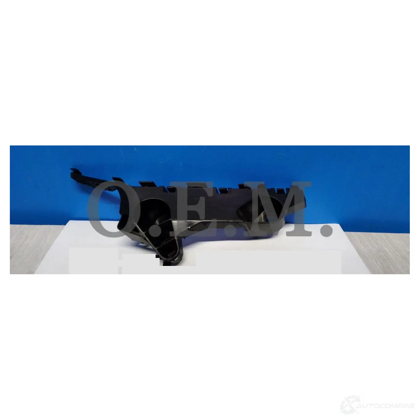 Кронштейн бампeра переднего правый Mazda 3 3 BM (2013-2019) O.E.M. V1A9 P 1440008080 OEM0049KBPR изображение 0