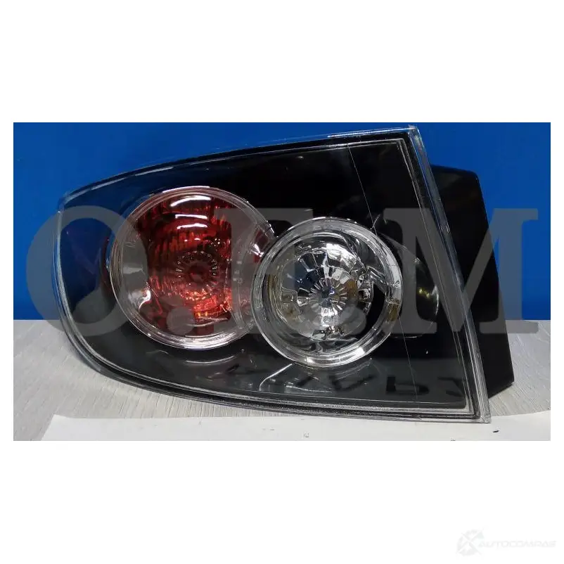 Фонарь левый внешний Mazda 3 1 BK (2003-2009) седан, черный O.E.M. 1440008105 Z74YS G OEM0120FONL