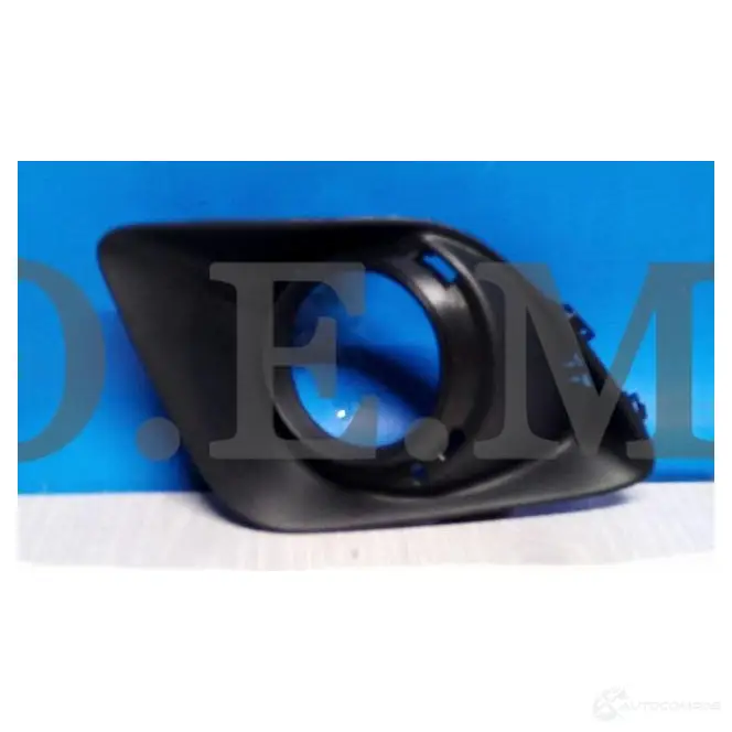 Окантовка противотуманной фары левая Mitsubishi ASX 1 GA0 2010-2012, под хром O.E.M. 1440008528 M 4U37N OEM1568L