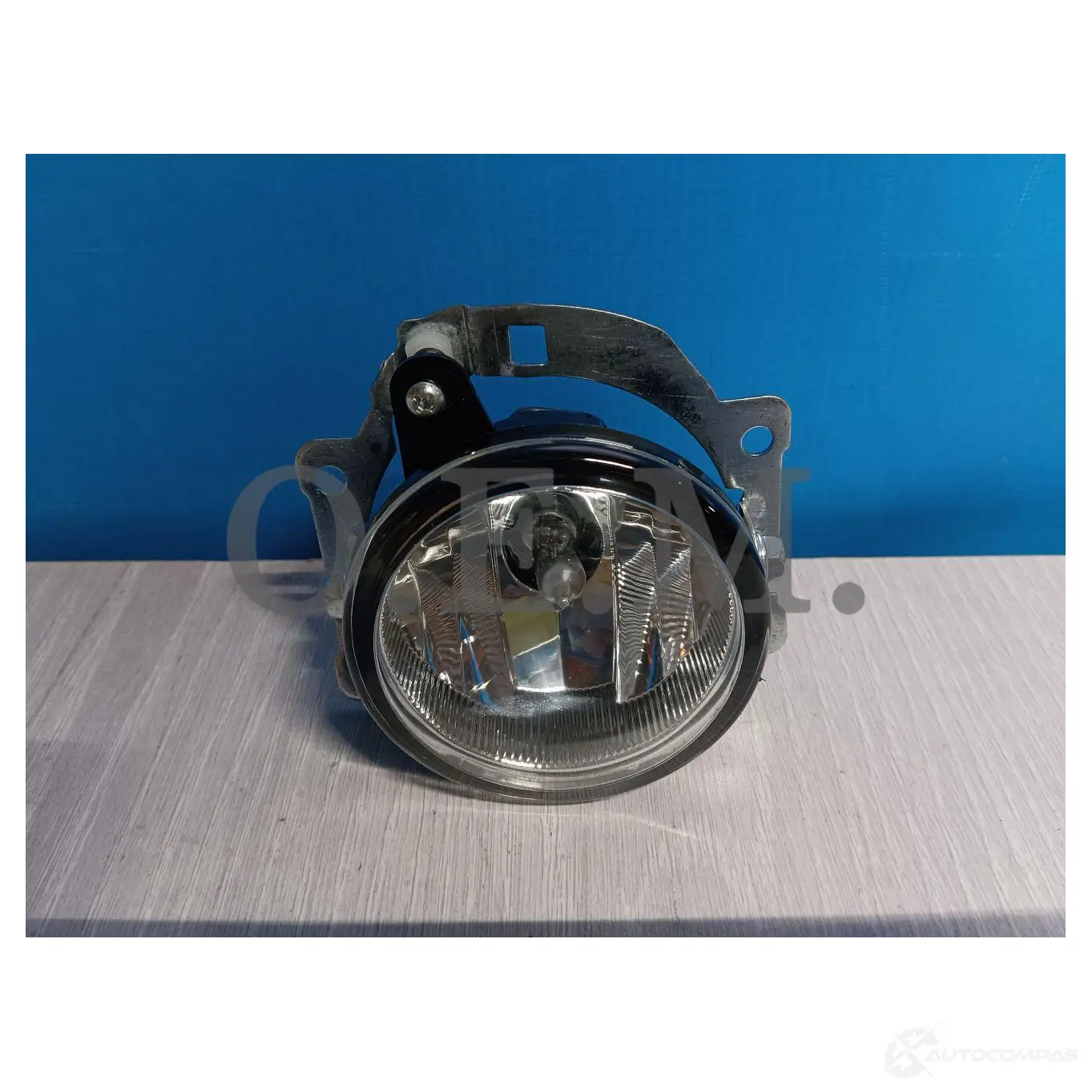 Фара противотуманная Mitsubishi Outlander 3 2015-нв O.E.M. OEM0010PTFPL 1440008546 JF4 0LH