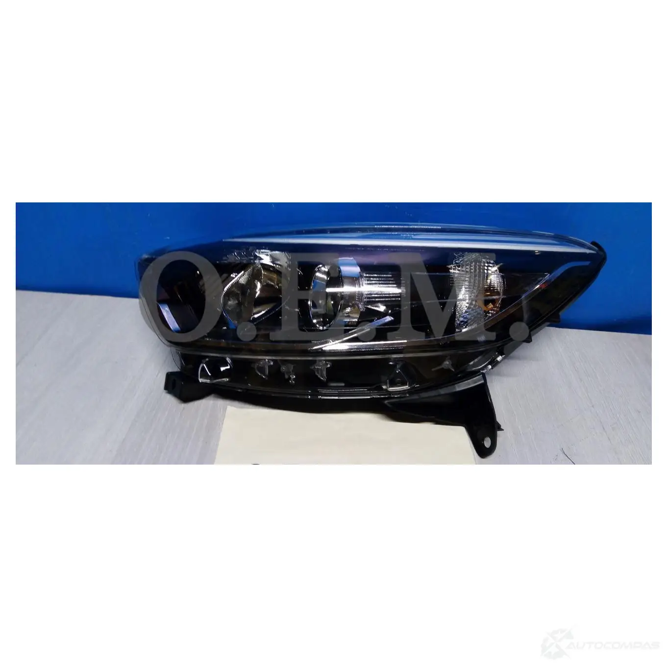 Фара левая Renault Kaptur (2016-нв) галоген, светлая O.E.M. OEM0113FL 9B W6TBP 1440008810
