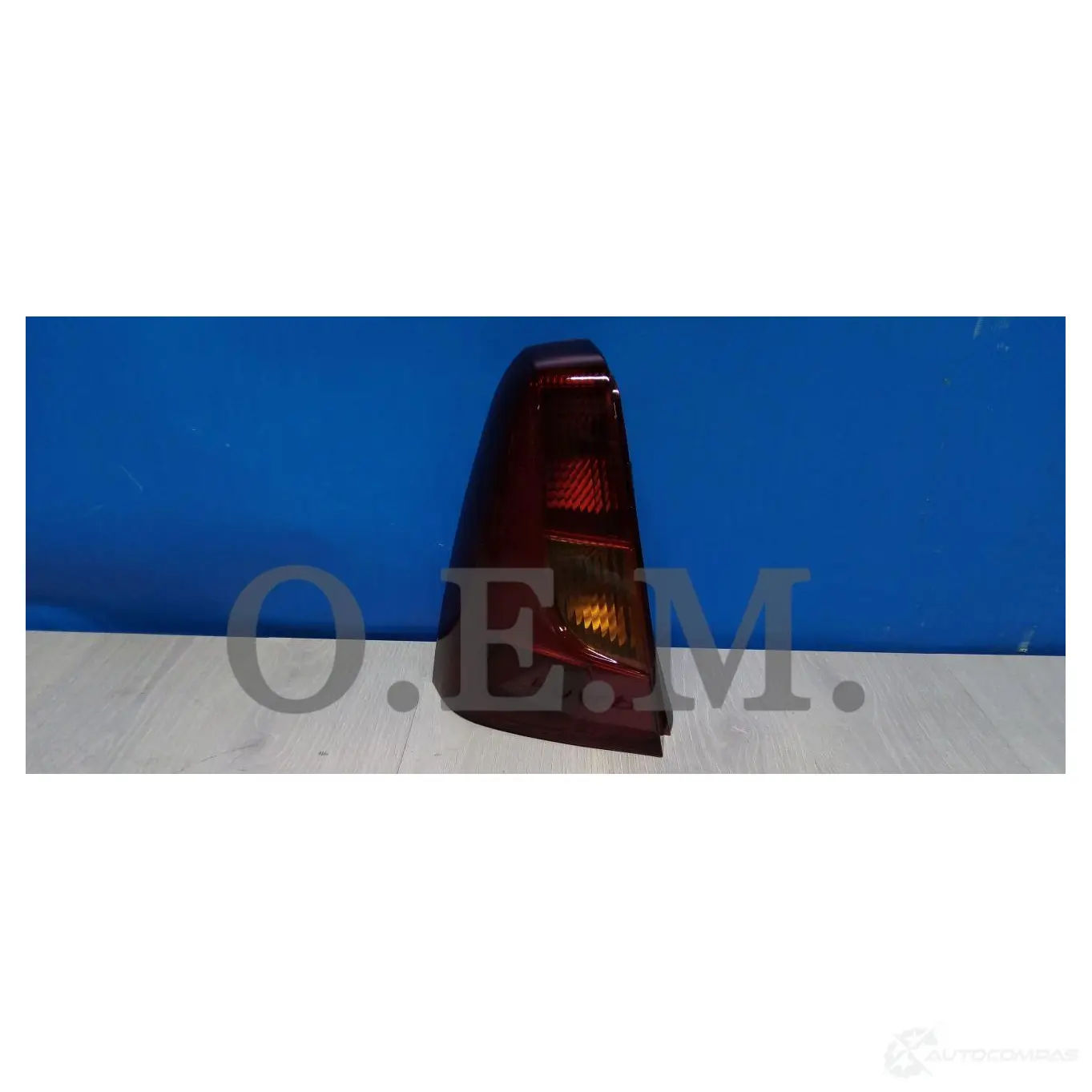 Фонарь левый Renault Logan 1 2004-2009 O.E.M. RQ Q9A 1440009046 OEM0068FONL