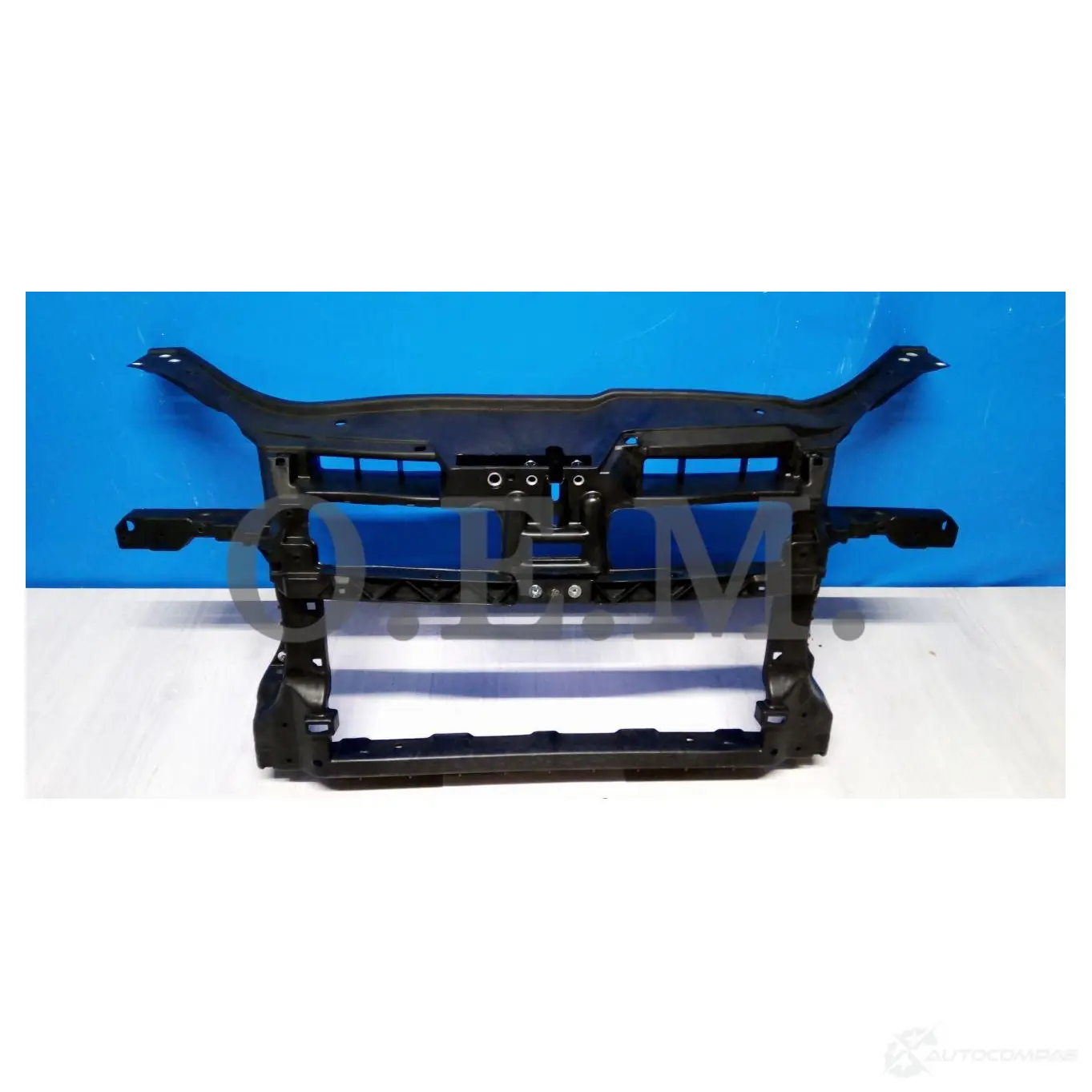 Панель передняя (суппорт радиатора) Volkswagen Golf 5 (2003-2009) O.E.M. OEM0009PANP TJ WVOW 1440009307
