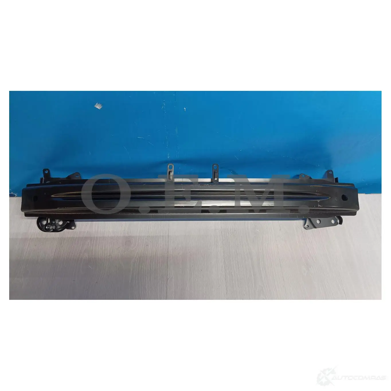 Усилитель бампера переднего Volkswagen Passat B6 (2005-2010) O.E.M. 1440009451 OEM0175UBP UH JN4L
