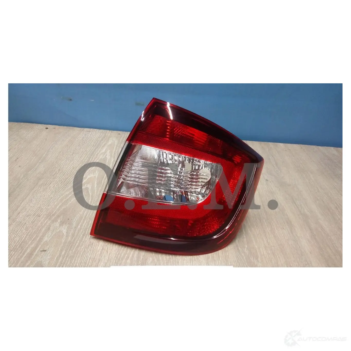 Фонарь правый Skoda Rapid (2012-2020) лифтбек, тонированный O.E.M. 2Z P8OB OEM0047FONR 1440009753