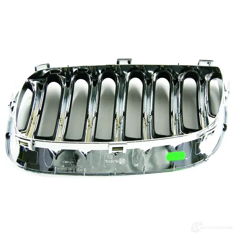 Решетка радиатора правая хром-черная BMW T QLZWE 24648940 51133414904 - Изображение 1