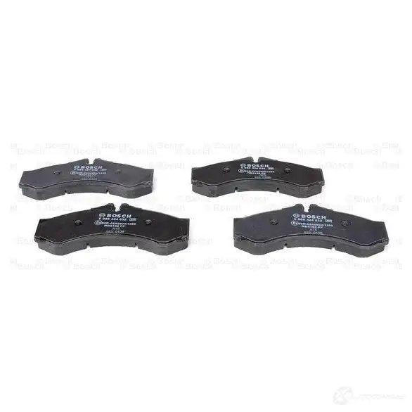 Тормозные колодки, комплект BOSCH 29153 0986424832 8246D113 336499 - Изображение 1