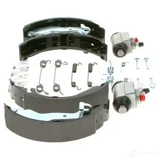 Барабанные тормозные колодки, комплект BOSCH 0204113701 KAH3BD2 KP78 3 307240 - Изображение 1