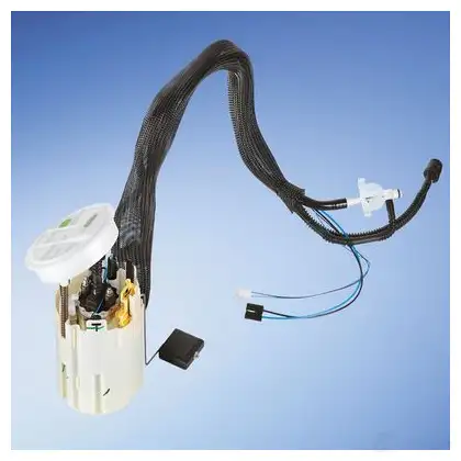 Топливный насос BOSCH 8HXS T 1438006010 1582881002