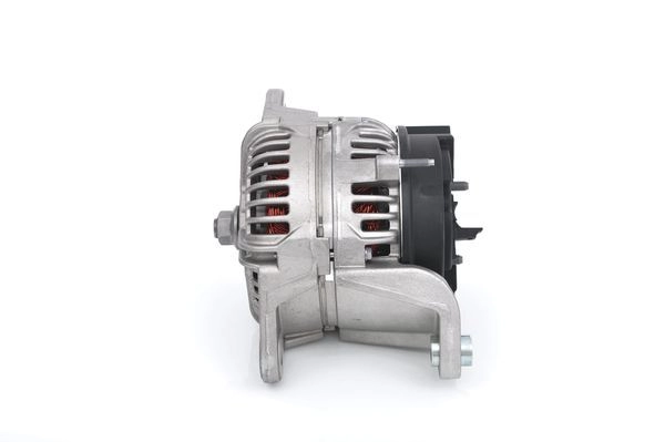 Генератор Bosch KFIMKMN 101554493 HD8 (>) 28V 35/80A 0 124 555 559 - Изображение 1