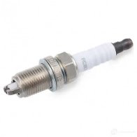 Свеча зажигания CHAMPION OE026T10 RC8DMC OE0 26 557907 - Изображение 2
