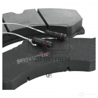 Колодки тормозные спереди с электродатчиком QUATTRO FRENI 1233292434 QF60315 P 0JJU8 - Изображение 2