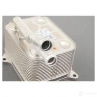 Масляный радиатор двигателя VAG Z2A WJ5 29812448 079117015B - Изображение 2