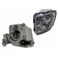Фара противотуманная HYUNDAI H-1/STAREX 05-07 слева SAT 1422805625 8OLK NFM ST2212014LUE