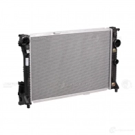 Радиатор охлаждения для автомобилей Mercedes C (W204) (07-)/E (W212) (09-)