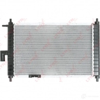 Радиатор охлаждения двигателя LYNXAUTO 1422897382 3RP 09JV RB-1031