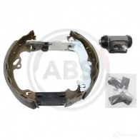 Тормозные колодки A.B.S. 111423 175VM U 8717109580914 Ford Focus 2 Хэтчбек 1.4 80 л.с. 2004 – 2012