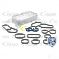 Масляный радиатор двигателя VEMO V24-60-0001 Fiat Punto (188) 2 Хэтчбек 1.3 JTD 16V 70 л.с. 2003 – 2012 4046001524325 FAF3A B